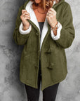 Ramona - Warme Jacke mit Kapuze