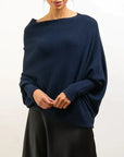 Lydia - Asymmetrisch drapierter Pullover