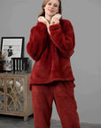 Colleen - Pyjama-Set aus flauschigem Fleece für die Nacht