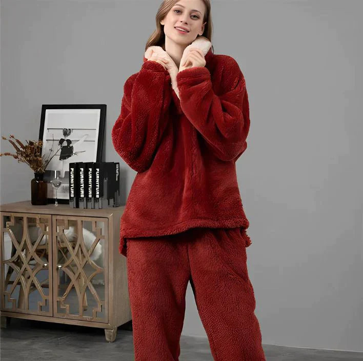 Colleen - Pyjama-Set aus flauschigem Fleece für die Nacht