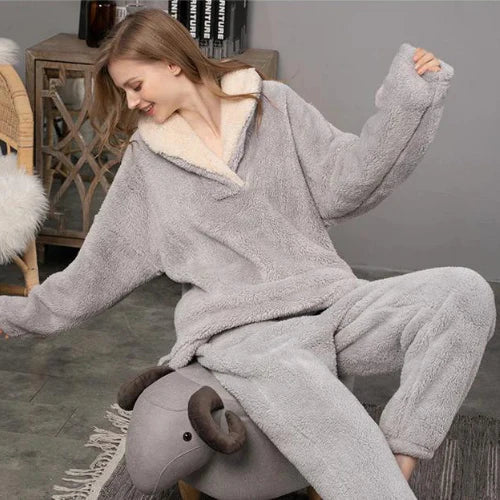 Colleen - Pyjama-Set aus flauschigem Fleece für die Nacht